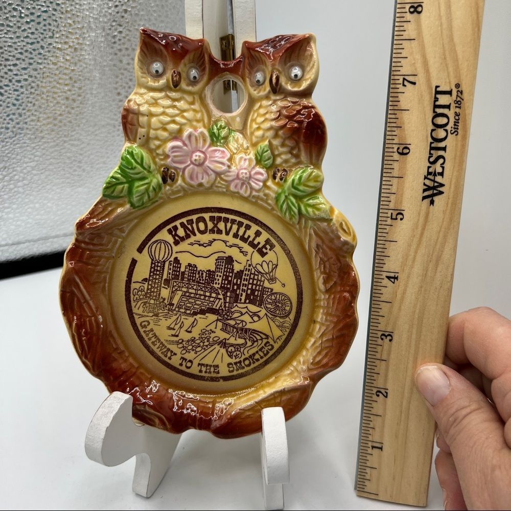 Vintage retro Knoxville Tennessee spoon rest wall decor owl google eyes yellow